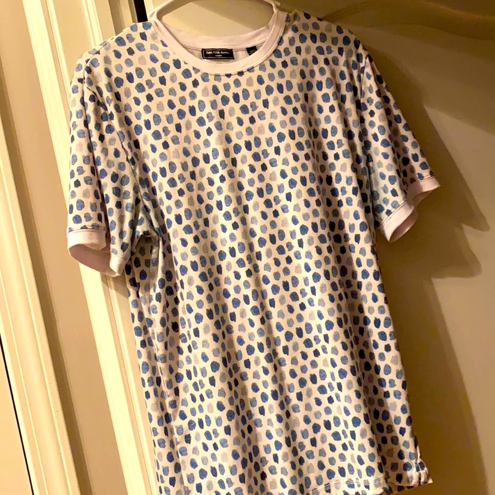 Saks Fifth T shirt